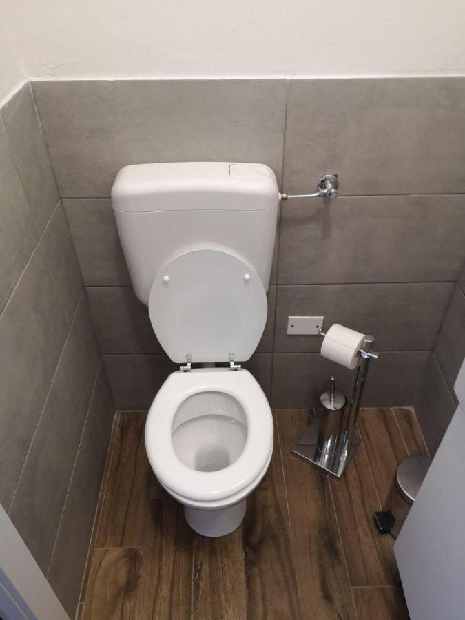 Camera E Bagno Privato A 3 Minuti Dalla Stazione Bolonha Exterior foto